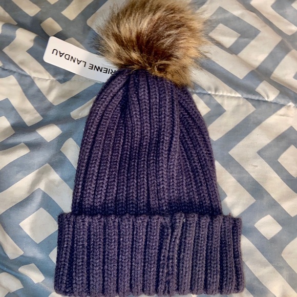 •ADRIENNE LANDAU KNIT BEANIE W/POM - Picture 1 of 5